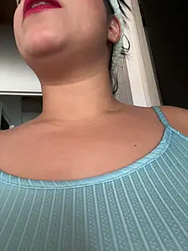 Snapshot of ArabellaValmont chatting on July 2026 09:20:01 PM ArabellaValmont online show from July 2026 09:20:01 PM
