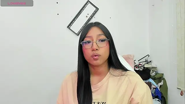 Bella hart online show from July 2026 07:34:01 AM