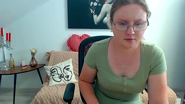IrenneBates online show from July 2026 03:03:02 PM