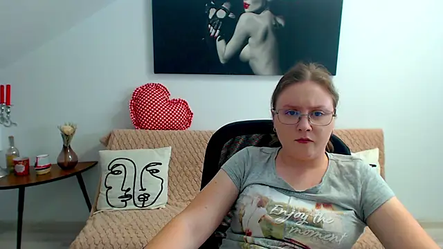 IrenneBates online show from July 2026 10:21:02 AM