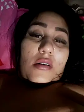 Valentina Tilly online show from July 2026 03:39:02 PM