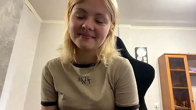 Snapshot of Jeneienal_1 chatting on July 2026 02:26:01 PM Jeneienal 1 online show from July 2026 02:26:01 PM