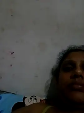 wildtulip0 online show from June 2026 06:17:01 PM