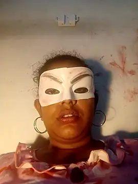 wildtulip0 online show from June 2026 11:48:01 AM