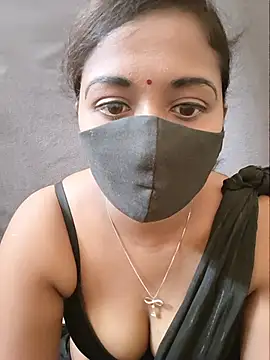 Snapshot of tamil_mia chatting on July 2026 04:40:01 AM tamil mia online show from July 2026 04:40:01 AM