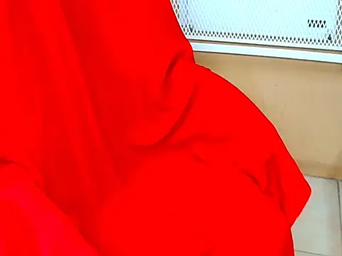 FoxyVibez online show from July 2026 04:14:01 PM