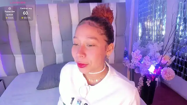 DannaGlow  online show from July 2026 07:30:01 PM