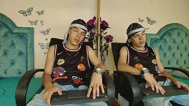 Charlie Latino online show from July 2026 11:03:01 PM