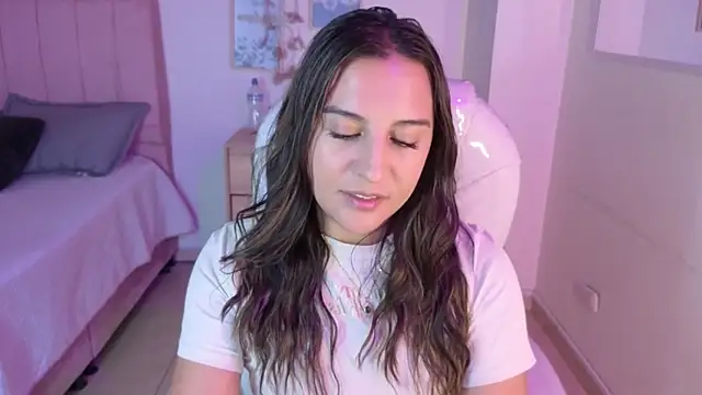 miia thompson1 online show from July 2026 08:00:01 PM