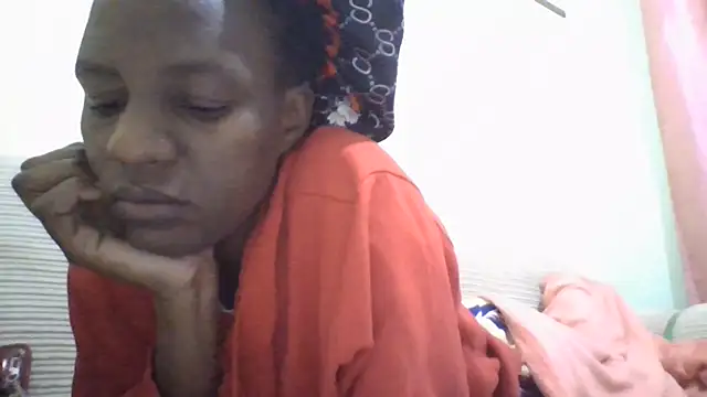 Savannah Leex online show from June 2026 12:39:01 PM