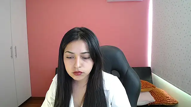 milett444 online show from July 2026 07:51:01 PM
