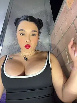 Miss-lyra online show from July 2026 02:06:02 AM