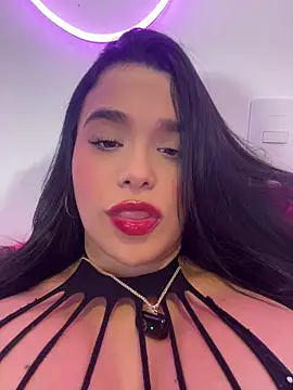 Miss-lyra online show from July 2026 01:41:02 AM