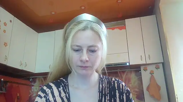 Snapshot of Vexieeka chatting on July 2026 08:20:01 AM Vexieeka online show from July 2026 08:20:01 AM