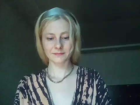 Snapshot of Vexieeka chatting on July 2026 07:39:01 PM Vexieeka online show from July 2026 07:39:01 PM
