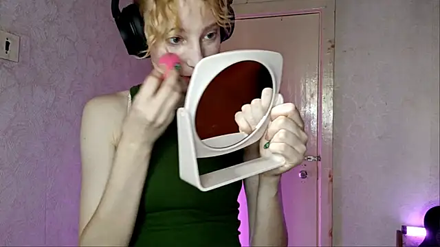 CuteLittleAngel online show from July 2026 09:15:01 AM