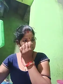 Joohi Chawla143 online show from July 2026 11:06:02 PM