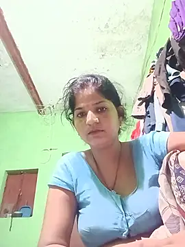 Joohi Chawla143 online show from July 2026 11:52:02 PM