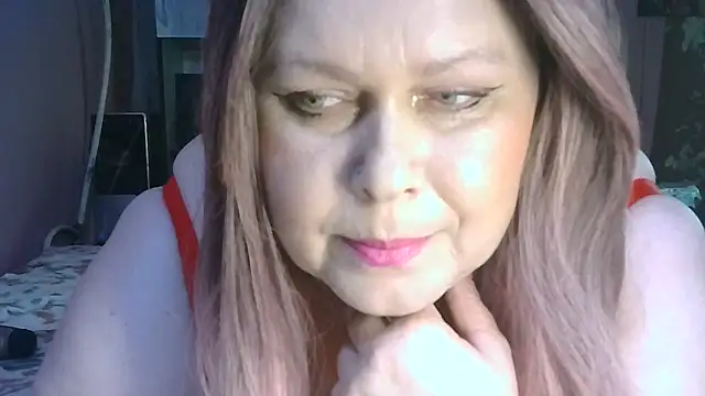 Roksolana5398 online show from July 2026 09:42:01 PM
