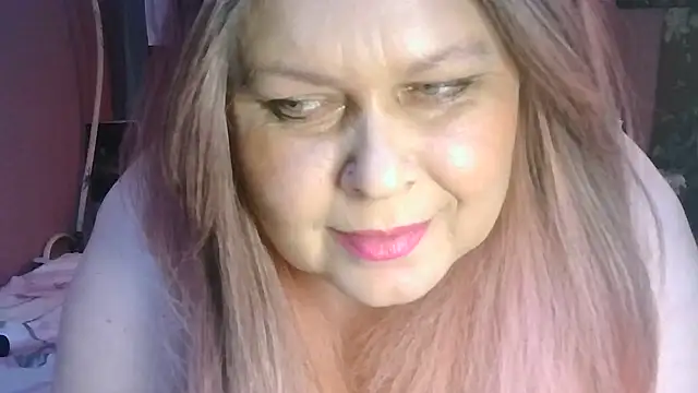 Roksolana5398 online show from July 2026 07:41:02 PM