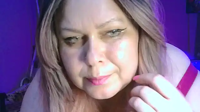Roksolana5398 online show from July 2026 08:00:01 PM