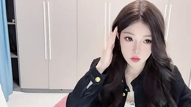 QOiio online show from July 2026 07:54:01 AM