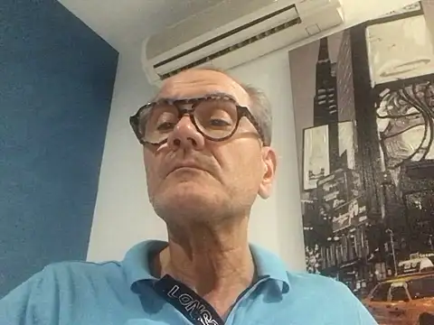 Snapshot of coronas67 chatting on July 2026 11:34:01 AM coronas67 online show from July 2026 11:34:01 AM