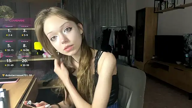 Askalina online show from July 2026 12:54:01 AM