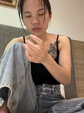 MiuMiu-Babyy online show from July 2026 10:18:02 AM
