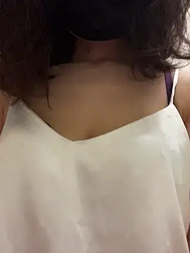 xiaotaotutu103 online show from July 2026 09:27:01 AM