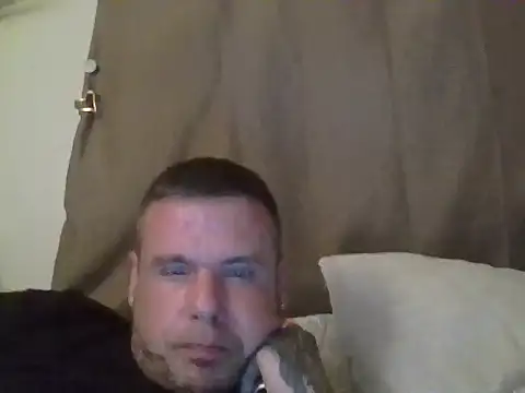 Snapshot of hotwetblondendaddy chatting on July 2026 08:06:02 AM hotwetblondendaddy online show from July 2026 08:06:02 AM