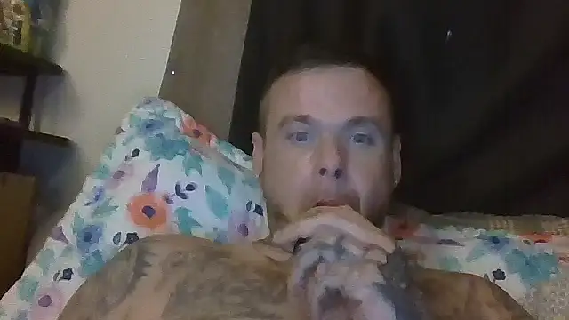 Snapshot of hotwetblondendaddy chatting on July 2026 03:10:01 PM hotwetblondendaddy online show from July 2026 03:10:01 PM