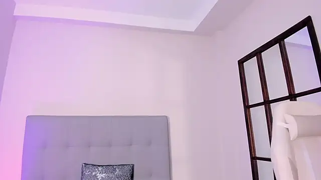 lexarouxx  online show from July 2026 12:20:01 PM