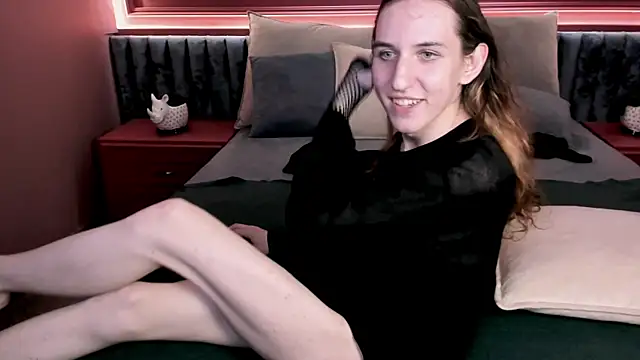 ChrisyBevy online show from July 2026 04:19:01 AM