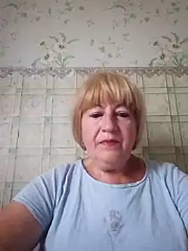 EmmaSwan555 online show from July 2026 02:41:01 PM