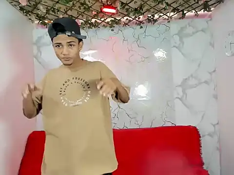 Andres HoT 11 online show from June 2026 07:25:02 PM