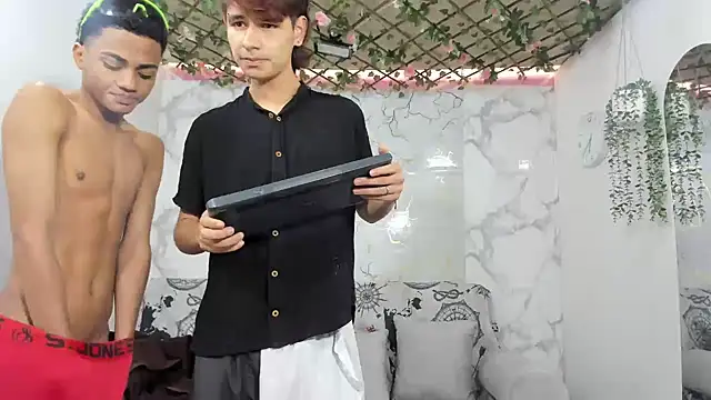 Andres HoT 11 online show from July 2026 02:13:01 PM