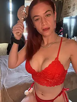Snapshot of missredxo chatting on July 2026 02:37:01 PM missredxo online show from July 2026 02:37:01 PM