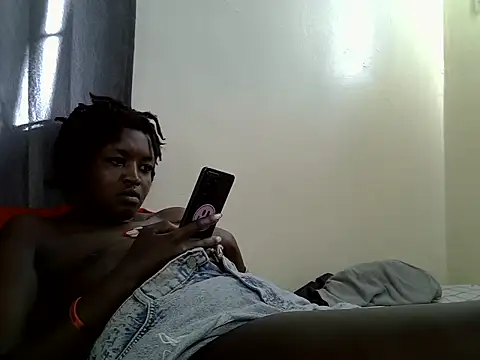 Tifanygyal online show from July 2026 01:51:01 PM