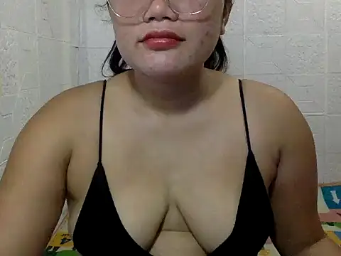 Snapshot of Asiann_Lady chatting on July 2026 01:18:01 AM Asiann Lady online show from July 2026 01:18:01 AM
