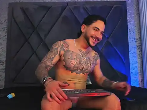 DanteDonovan  online show from July 2026 10:56:01 PM