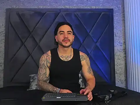 DanteDonovan  online show from July 2026 11:25:01 PM