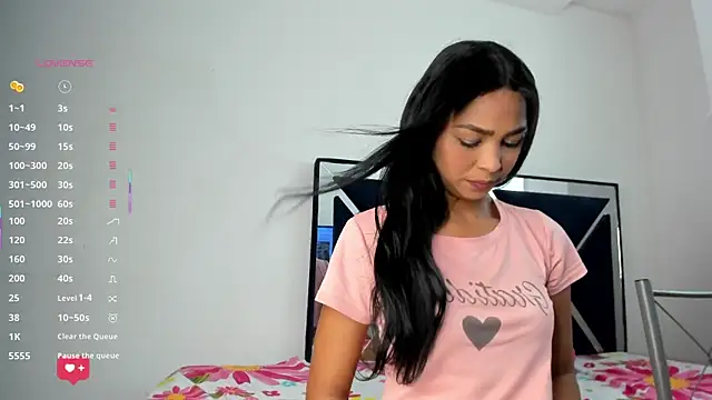 Paola Ortega online show from July 2026 01:58:02 PM