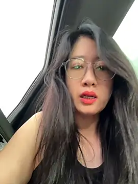 weiwei103 online show from July 2026 02:04:02 AM