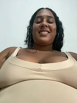 Ashley Naiara online show from July 2026 09:52:01 PM