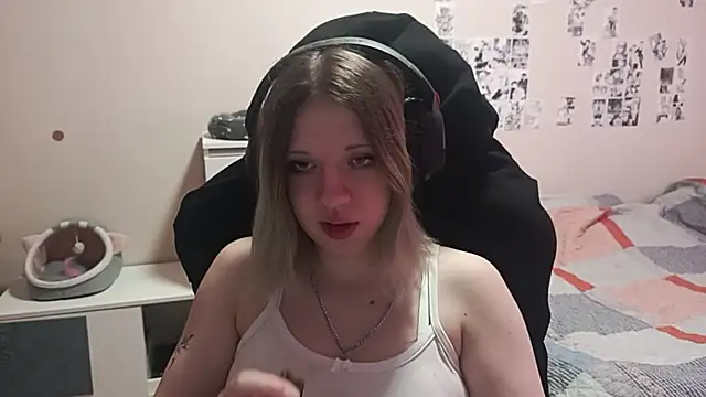 ViolettaCatechini online show from June 2026 01:01:02 PM