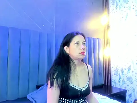 Snapshot of Megaan_Collins chatting on July 2026 01:39:02 PM Megaan Collins online show from July 2026 01:39:02 PM