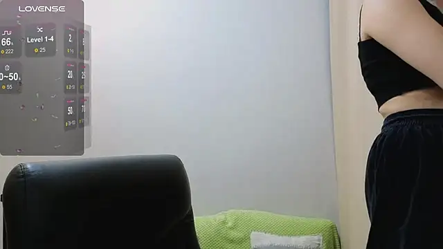 LoriYates online show from July 2026 07:38:01 PM