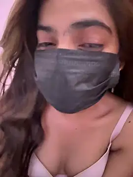 Snapshot of Miss_Pretty011 chatting on July 2026 08:15:02 PM Miss Pretty011 online show from July 2026 08:15:02 PM