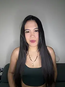CozyMiaa online show from July 2026 05:11:02 PM